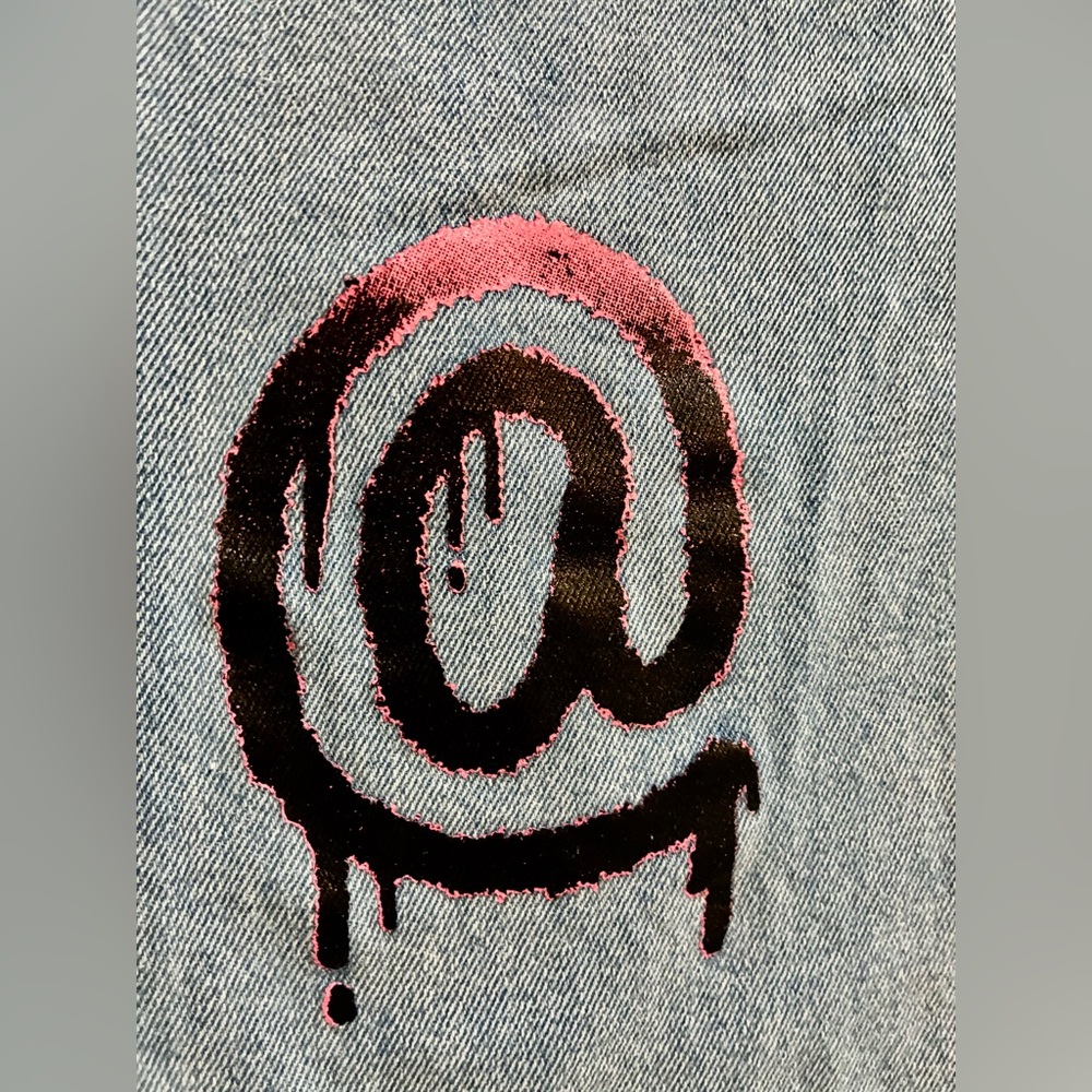 Adika Jeans with Graffiti Painted design Large/Like New Adiki Painted Jeans - Picture 5 of 9